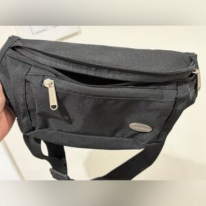 NWOT Black Fanny Pack
